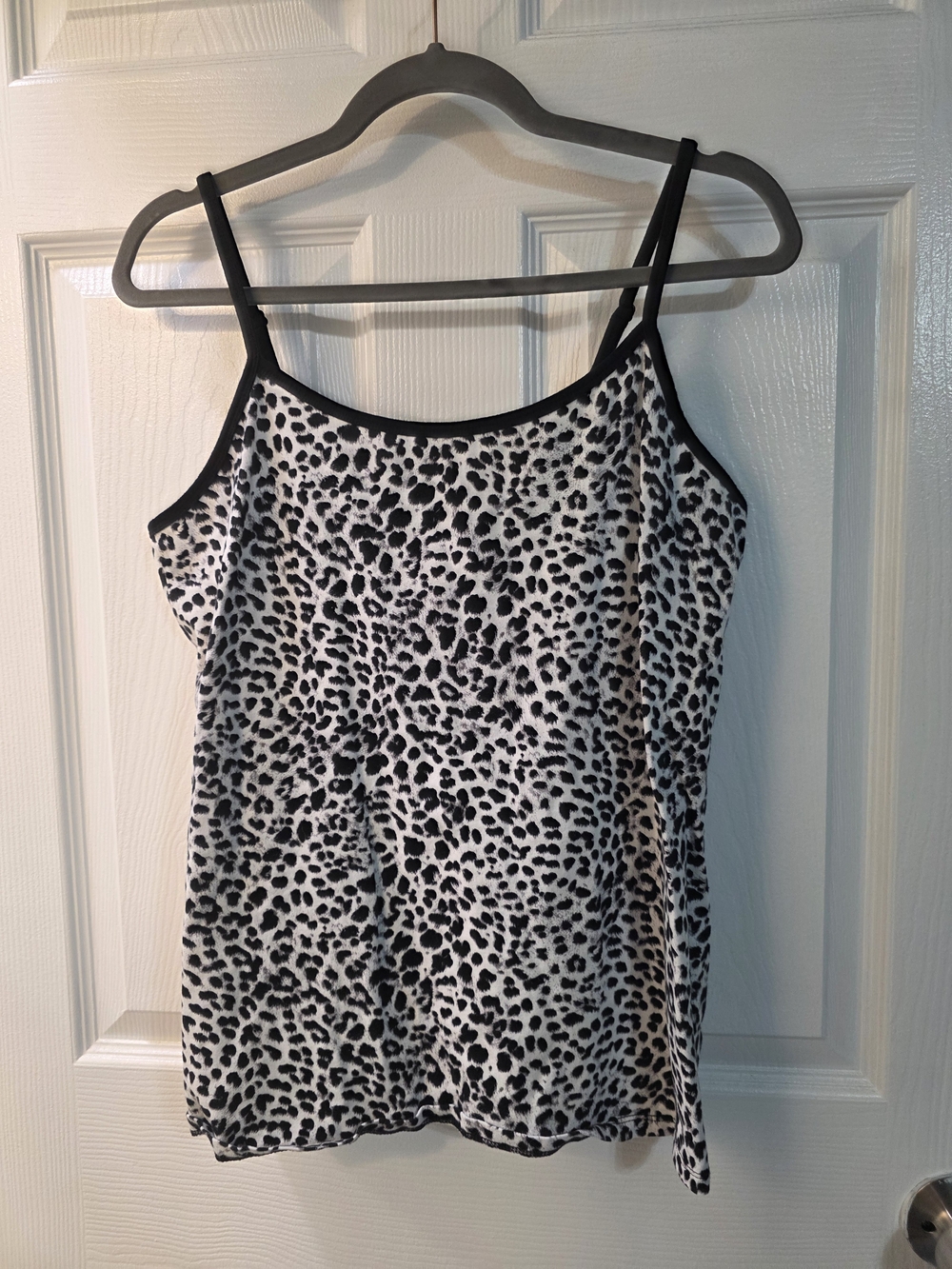 Torrid Black & White Leopard Print Camisole with Slim Straps Size 2 2x